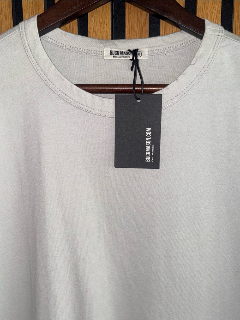 Buck Mason NWT 100% Pima Cotton Curved Hem Tee in “Granite” - Picture 2 of 11